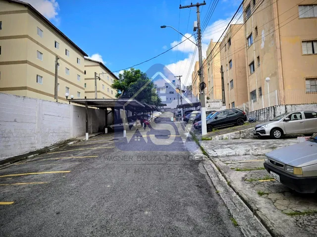 Imagem: O apartamento possui 2 Dormitórios, 1 Banheiro, 1 Vaga na