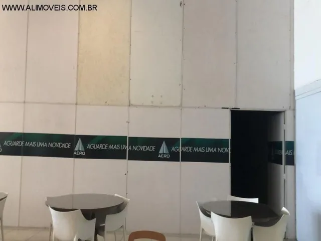 Imagem 4: Alugo Loja Térrea com 60m²- Estrada do Coco -Aero Espaço Empresarial, com pé direito