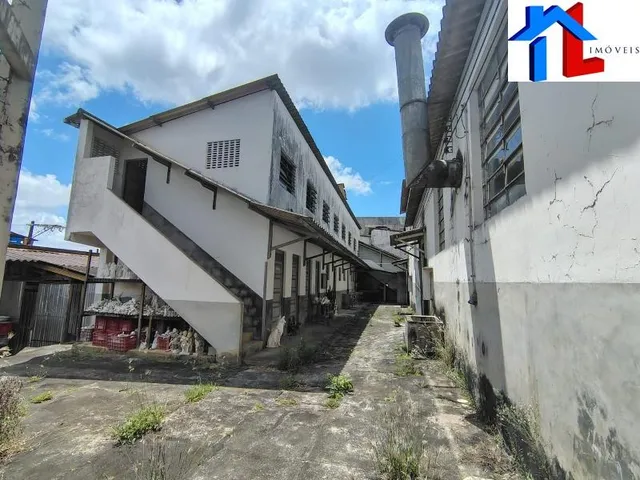 Imagem: Alugo galpão, 1913m². Cidade Nova. Valor