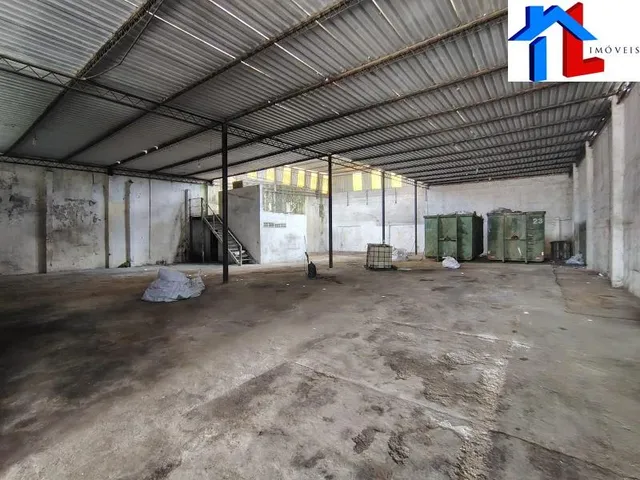 Imagem: ALUGO GALPÃO com 1200m² de área e 800