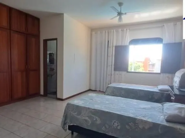 Imagem 3: VENDO Casa Arembepe, Nascente, 446,29 m², 5/4 - 02 Suítes, Sala, Varanda, Área