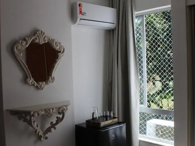 Imagem 13: ALUGO Apto Mobiliado Carnaval 27, Barra, 45 m² Armários, TV , Cama de Casal, Ar Split