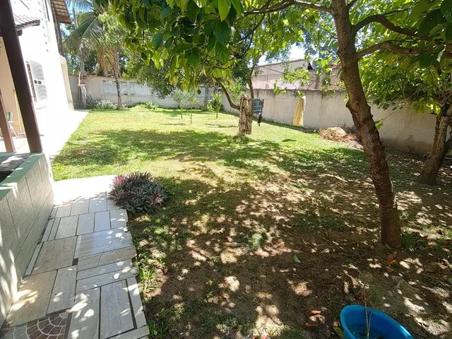 Imagem 2: Casa À Venda em Serramar, Serra-Es: 4 Quartos, 3 Suítes, 3 Salas, 5 Banheiros, 1 Vaga, 410M². Venha Conferir!