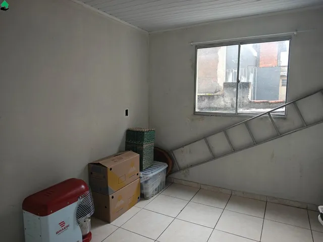 Imagem 8: Ponto Comercial À Venda em Serra-Es, Bairro José de Anchieta: 2 Salas, 6 Banheiros, 500M² de Área. Aproveite!