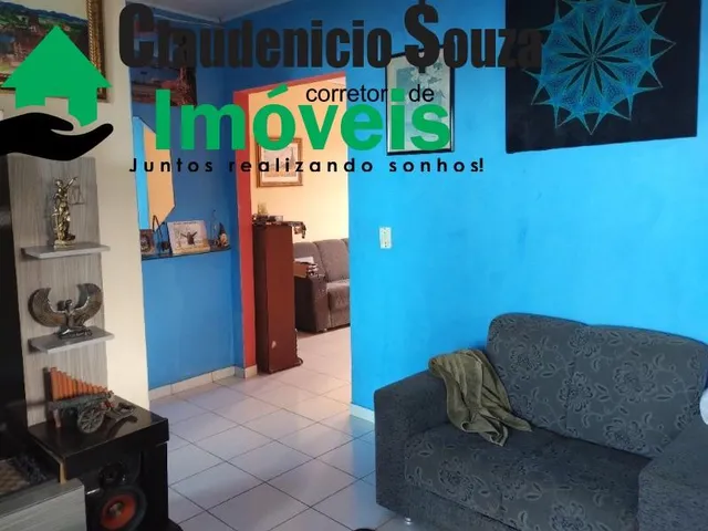 Imagem 8: Excelente oportunidade: Casa comercial com 15 quartos, 2 suítes, 5 salas, 8 banheiros e