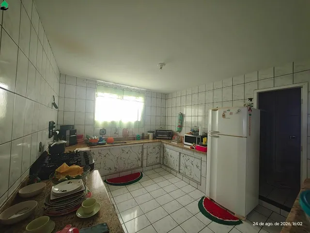 Imagem 14: Casa de Luxo À Venda em Serramar, Serra-Es ? 7 Quartos, 1 Suíte, 3 Salas, 6 Banheiros, 3 Vagas de Garagem - 410M²