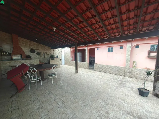 Imagem 15: Casa de Luxo À Venda em Serramar, Serra-Es ? 7 Quartos, 1 Suíte, 3 Salas, 6 Banheiros, 3 Vagas de Garagem - 410M²
