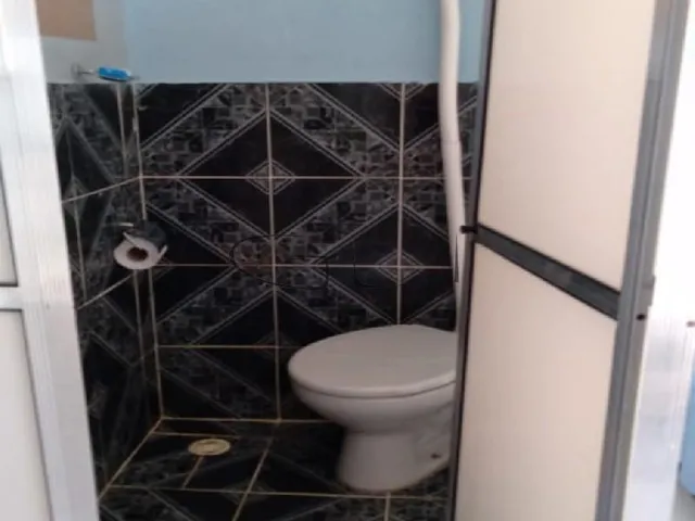 Imagem 16: Imperdível oportunidade: Casa comercial de alto padrão no Tibery, Uberlândia-MG! 17