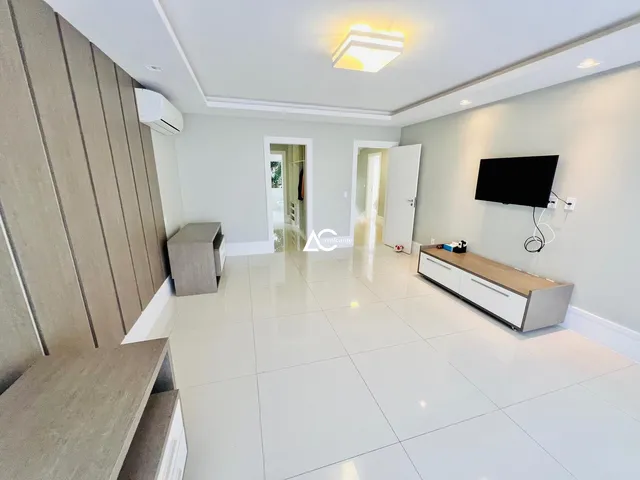 Imagem 8: Casa de Luxo na Barra da Tijuca para venda ou locação : 4 Quartos, 4 Suítes, 3 Salas