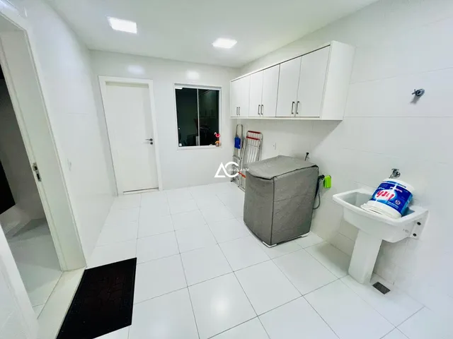 Imagem 3: Casa de Luxo na Barra da Tijuca para venda ou locação : 4 Quartos, 4 Suítes, 3 Salas