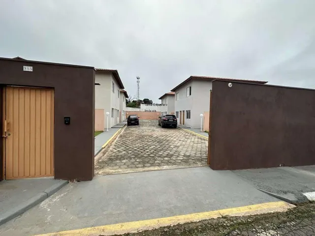 Imagem 8: 8 CASAS PRONTAS PARA MORAR (3 disponíveis). VENHA ESCOLHER A SUA! São 8 sobrados