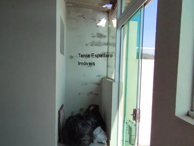 Imagem 6: Esta incrível residência se destaca por sua planta generosa e distribuição