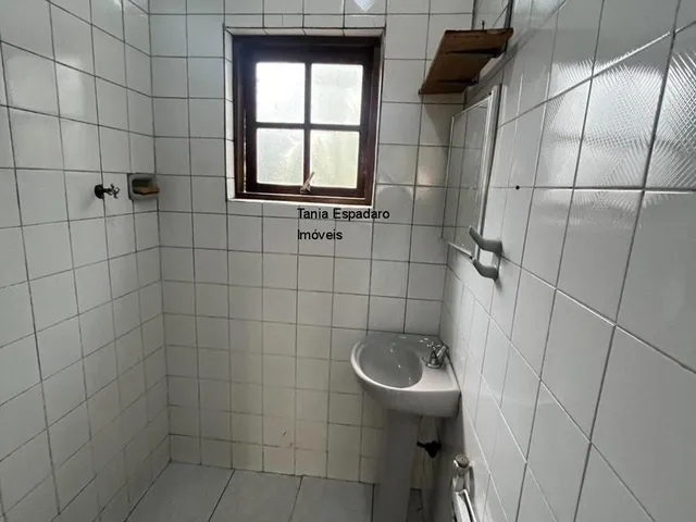 Imagem 4: Casa de Estilo Clássico e Versatilidade no Coração da Granja Viana 976,50m² de