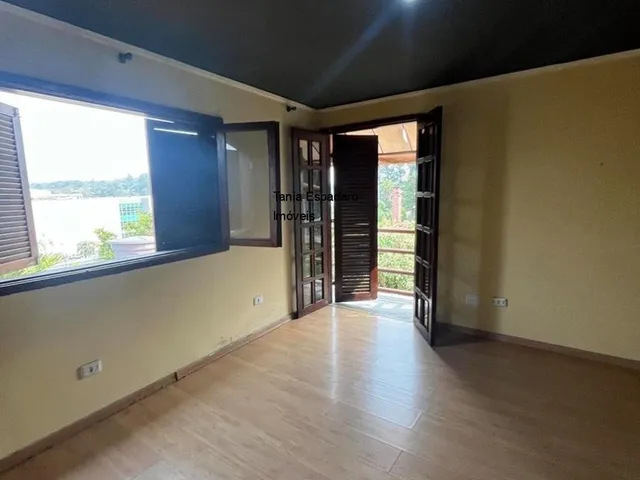 Imagem 12: Casa de Estilo Clássico e Versatilidade no Coração da Granja Viana 976,50m² de