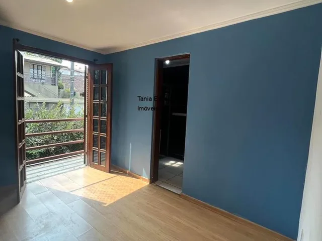 Imagem 2: Casa de Estilo Clássico e Versatilidade no Coração da Granja Viana 976,50m² de