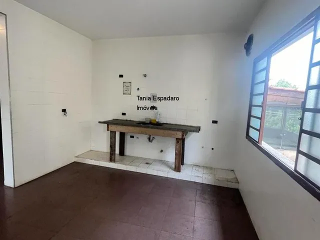 Imagem 10: Casa de Estilo Clássico e Versatilidade no Coração da Granja Viana 976,50m² de