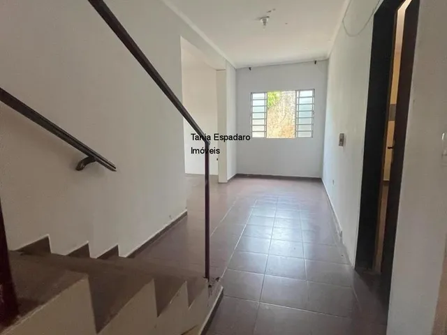 Imagem 16: Casa de Estilo Clássico e Versatilidade no Coração da Granja Viana 976,50m² de