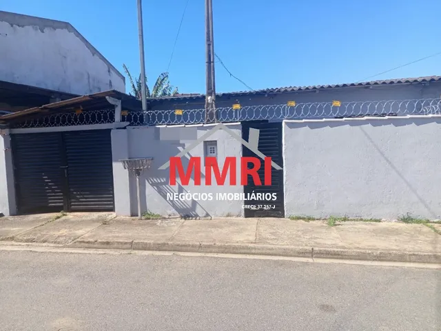 Imagem 1: Oportunidade Única: Casa À Venda no Centro de Araçoiaba da Serra, com 230M² de Área! Aceita Permuta!