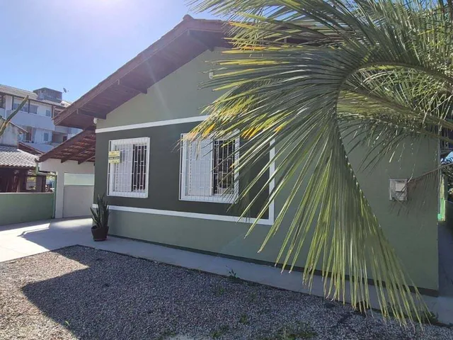 Imagem: Casa com 04 dormitórios nos Ingleses