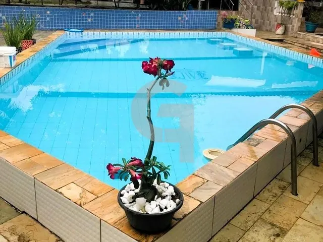 Imagem 6: Excelente chácara no Cond. Pq do Jacuípe com 3 suítes, área verde e piscina