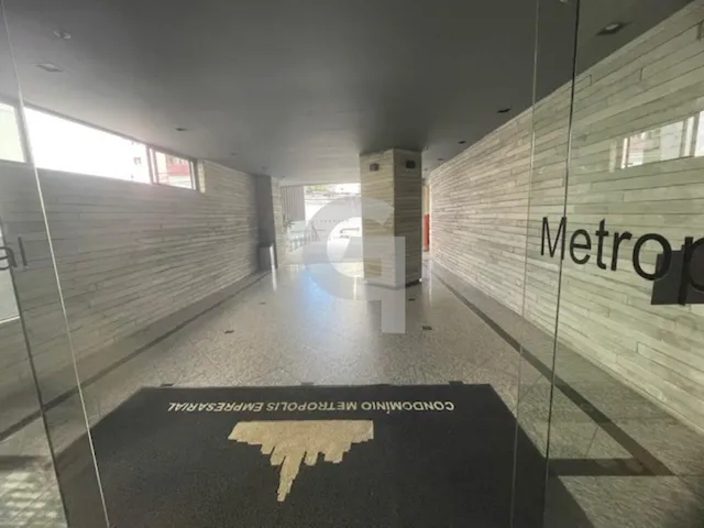 Imagem 2: Sala Comercial à venda 45m² mobiliada com 2 vagas no Metrópolis Empresarial em Caminho