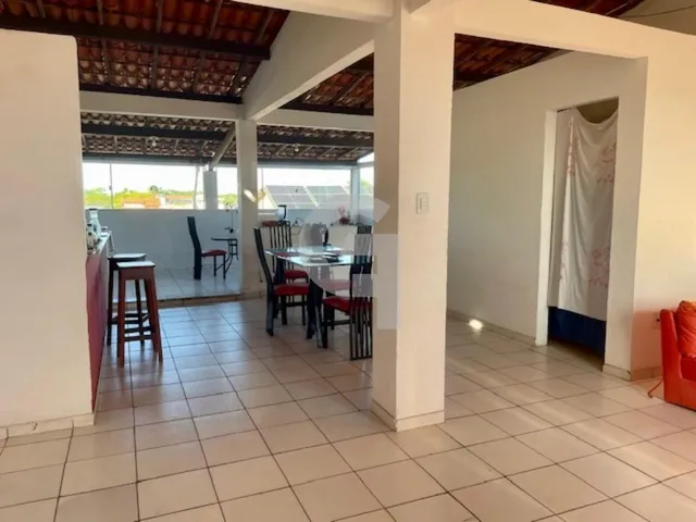 Imagem 3: Casa triplex de 4/4 e nascente em Stella Maris