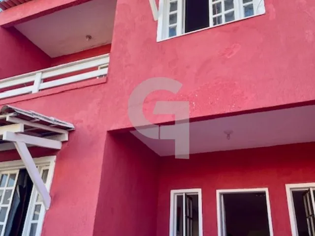 Imagem 6: Casa triplex de 4/4 e nascente em Stella Maris