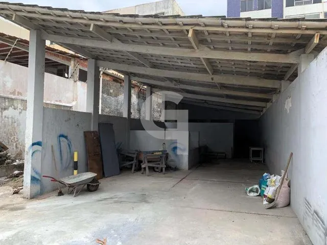 Imagem 7: Terreno de 700m² com galpão 400m² e 15 vagas no Costa Azul, Salvador/BA
