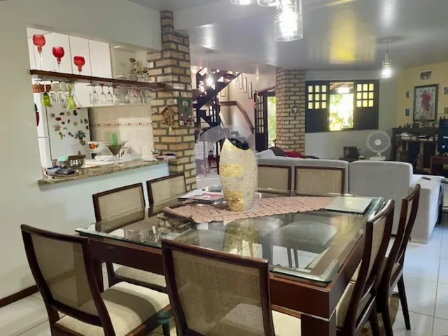 Imagem 2: Maravilhosa casa duplex de alto padrão com 4 suítes no exclusivo Condomínio Busca