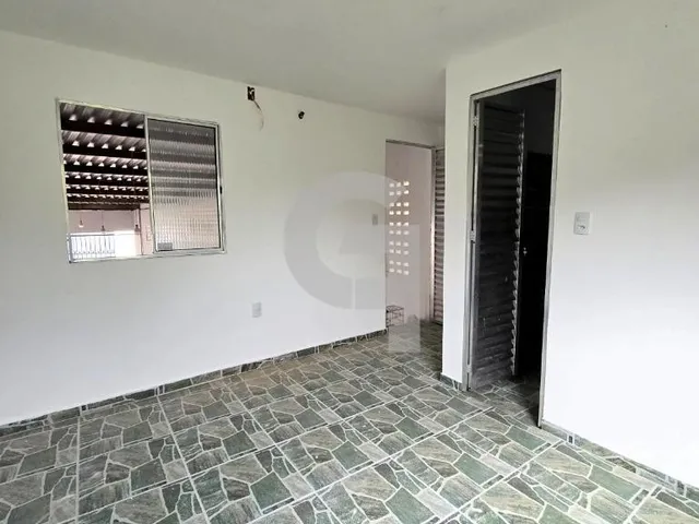 Imagem 8: Galpão de 100m² com banheiros e escritório no Lot. Colina da Fonte em Itapuã