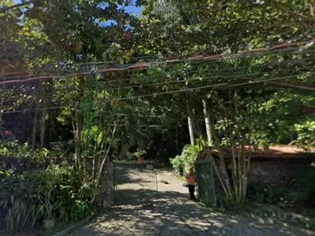 Imagem: L4/02 - LEILÃO DE CASA COM 2.700M² NO