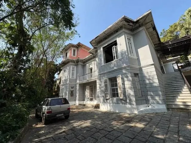 Imagem: L2/04 -LEILÃO DE MANSÃO COLONIAL HISTÓRICA