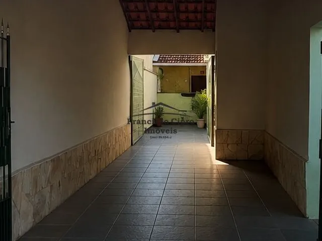 Imagem: Casa à venda no bairro Pedregulho - Guaratinguetá/SP