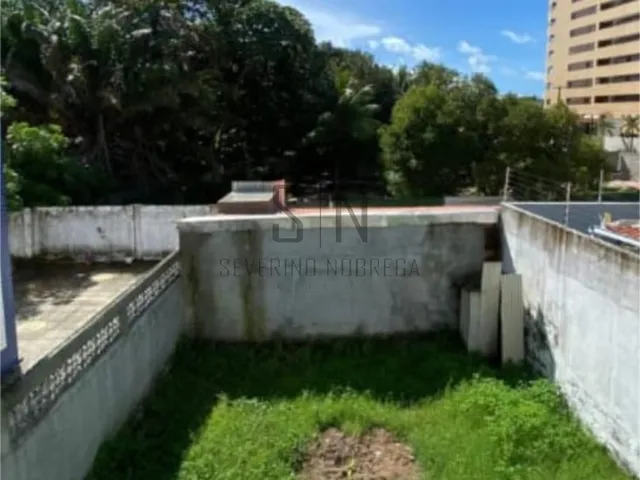 Imagem 15: Casa Dulplex Jardim Ocenia a Poucos Metros do Mar! 160m² 4 Quartos, 2 Suítes