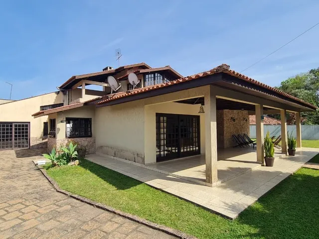 Imagem: Residência Estilo Colonial, Semi-Mobiliada!