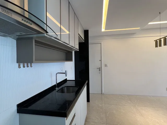 Imagem 7: Siqueira Aluga: Apartamento de Luxo com Móveis Fixos Planejados