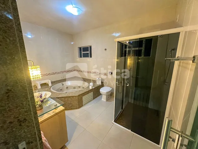 Imagem 5: Casa para Locação no São João com 6 Dormitórios, Piscina e Galpão de 75m²