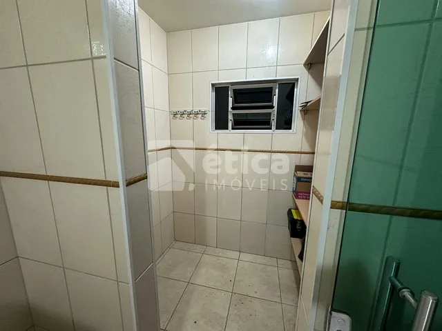 Imagem 9: Casa para Locação no São João com 6 Dormitórios, Piscina e Galpão de 75m²