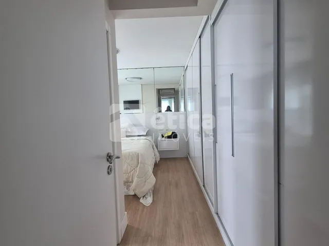 Imagem 12: Apartamento Mobiliado com 2 Suítes para Locação na Vila Operária