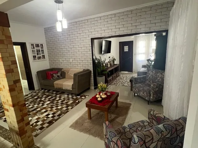 Imagem 3: Casa Residencial à venda em Vila Nova, Jaraguá do Sul - 198,82 m²