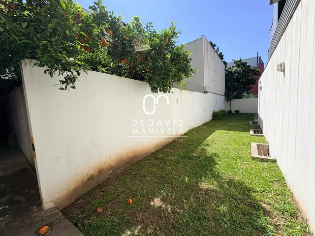 Imagem 2: Apartamento com 2 vagas de garagem no Centro