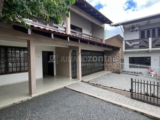 Imagem: Casa à venda no bairro Centro - Barra Velha/SC