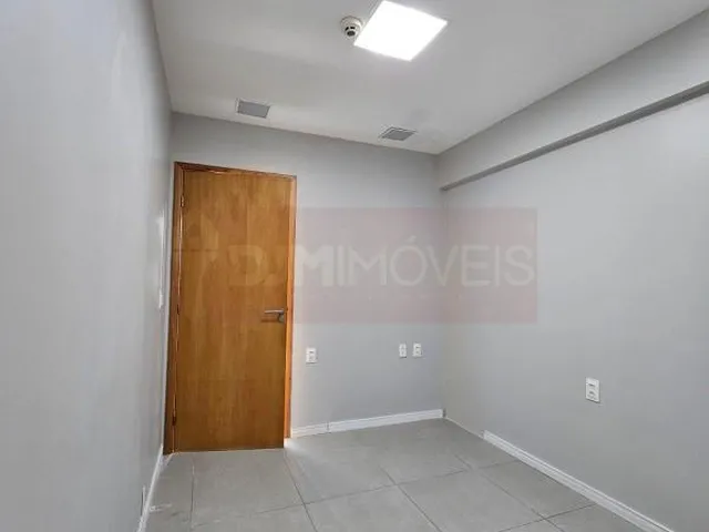 Imagem 6: Sala Comercial de Alto Padrão para Locação em Casa Forte, Recife-PE: 2 Vagas de