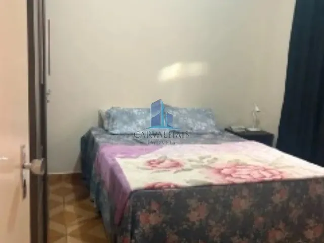 Imagem 4: Casa à venda em Contagem-MG, bairro Industrial: 3 quartos, 1 banheiro, 113m² de área