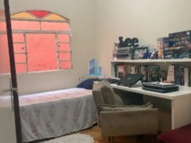 Imagem 8: Casa à venda em Contagem-MG, bairro Industrial: 3 quartos, 1 banheiro, 113m² de área