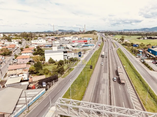 Imagem 7: Terreno Residencial/Comercial À Venda em Capivari de Baixo/Sc