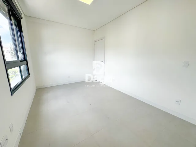 Imagem 6: Apartamento na Carvoeira, 2 Dormitórios Sendo 2 Suites - Florianópolis/Sc