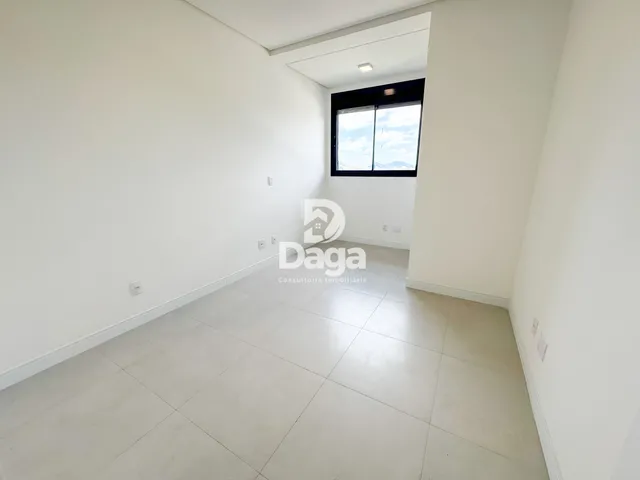 Imagem 16: Apartamento na Carvoeira, 2 Dormitórios Sendo 2 Suites - Florianópolis/Sc