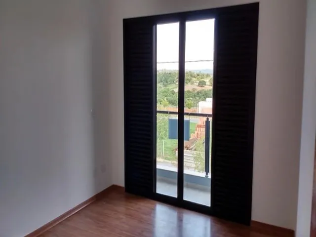 Imagem 3: Excelente casa nova em condomínio fechado próximo a zona industrial, fácil acesso para
