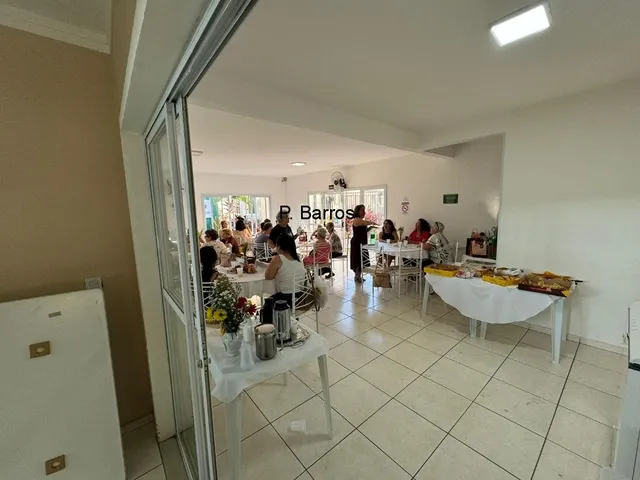 Imagem 11: Apartamento em excelente localização, aproximadamente 3 minutos do centro da cidade